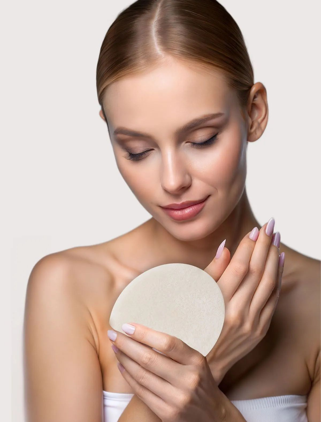 NAUMED İnci Tozlu Sünger Sabun 135g